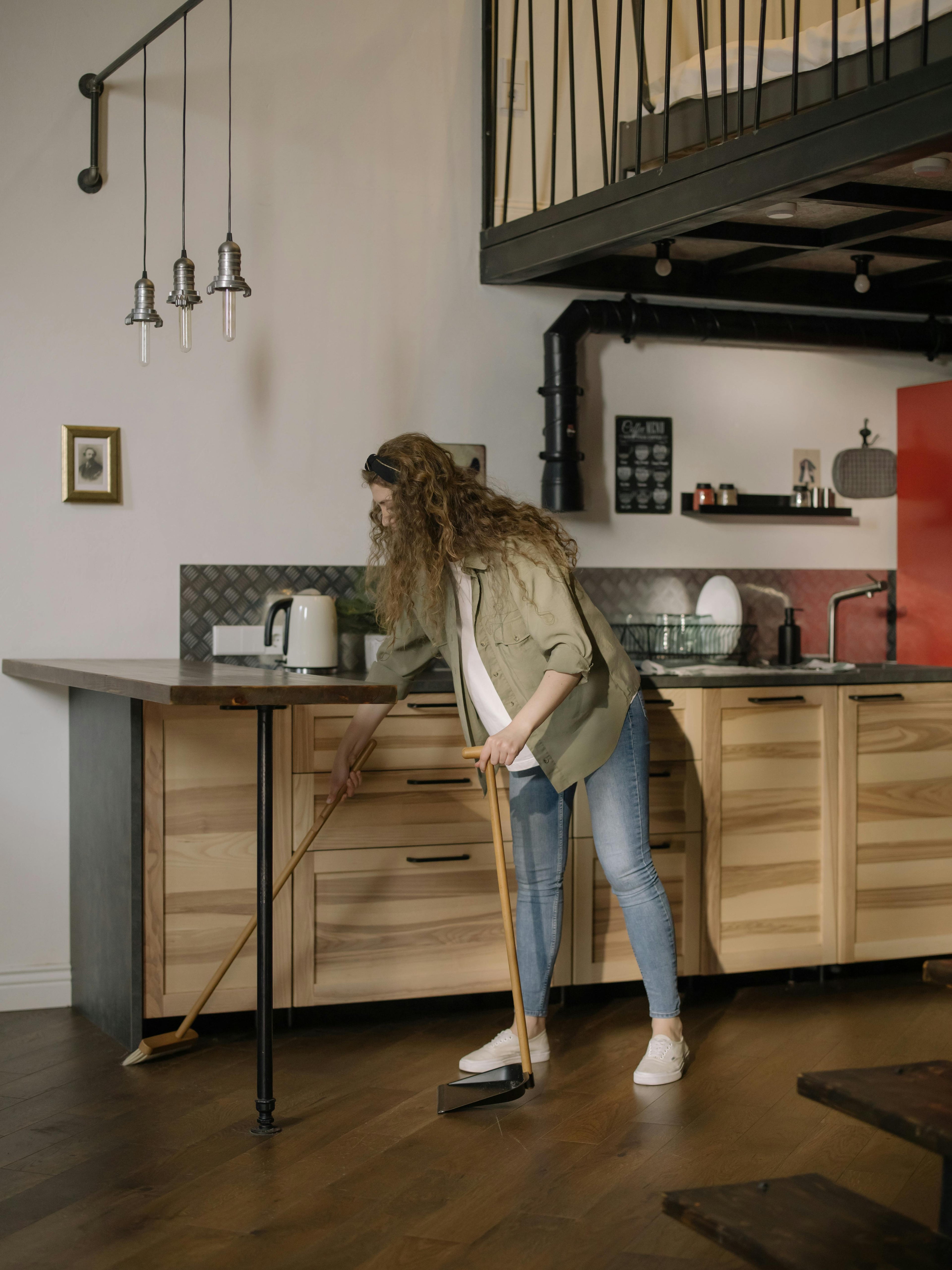 The Home Smart Mopping Vacuum Cleaner: The End of Manual Cleaning as You Know It